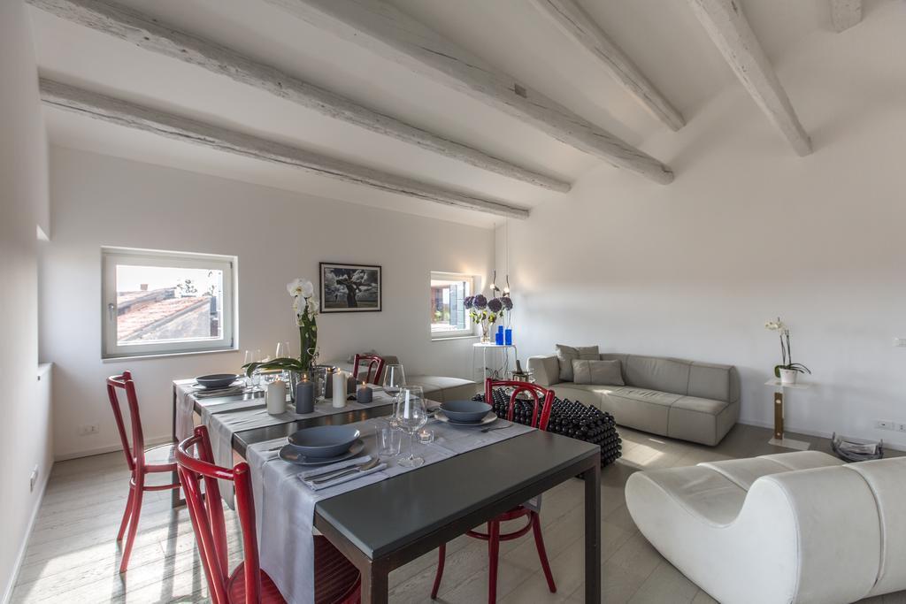 San Lorenzo Luxury Penthouse Венеция Экстерьер фото