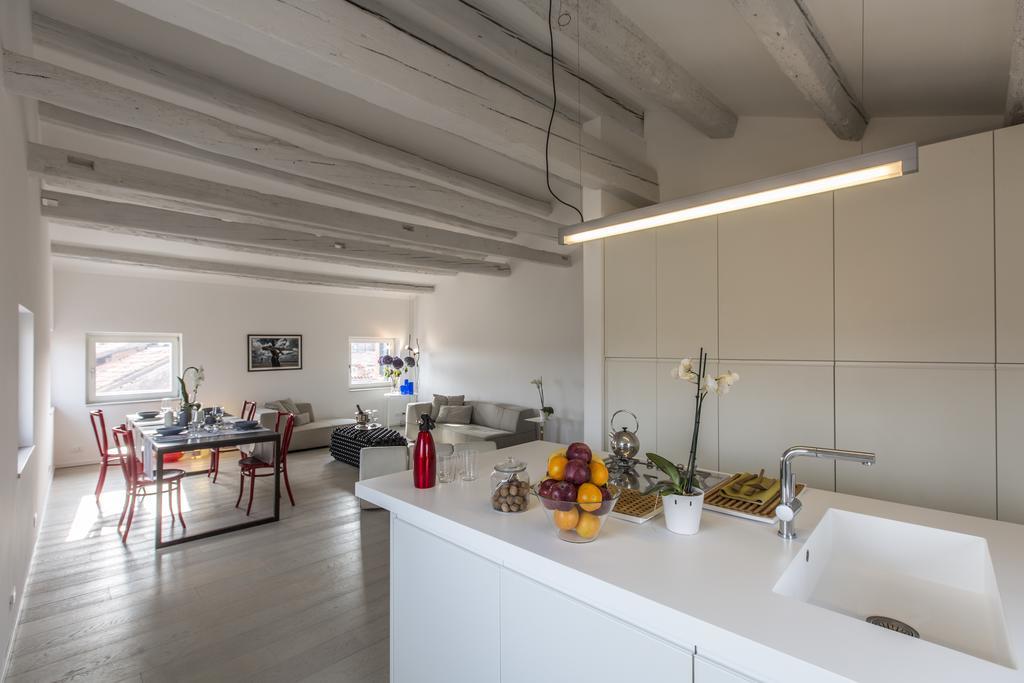 San Lorenzo Luxury Penthouse Венеция Экстерьер фото