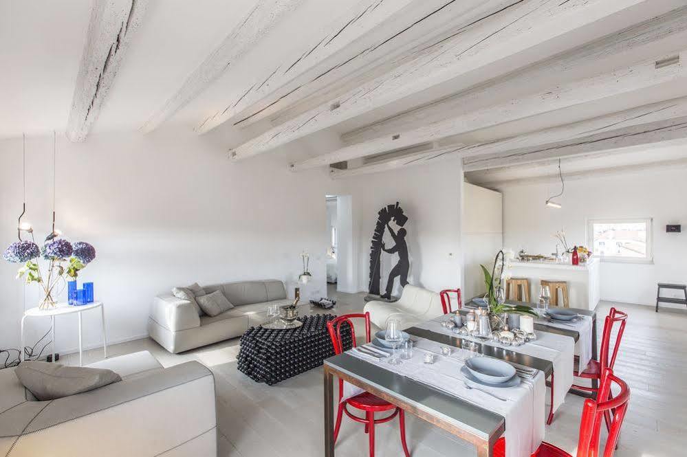 San Lorenzo Luxury Penthouse Венеция Экстерьер фото